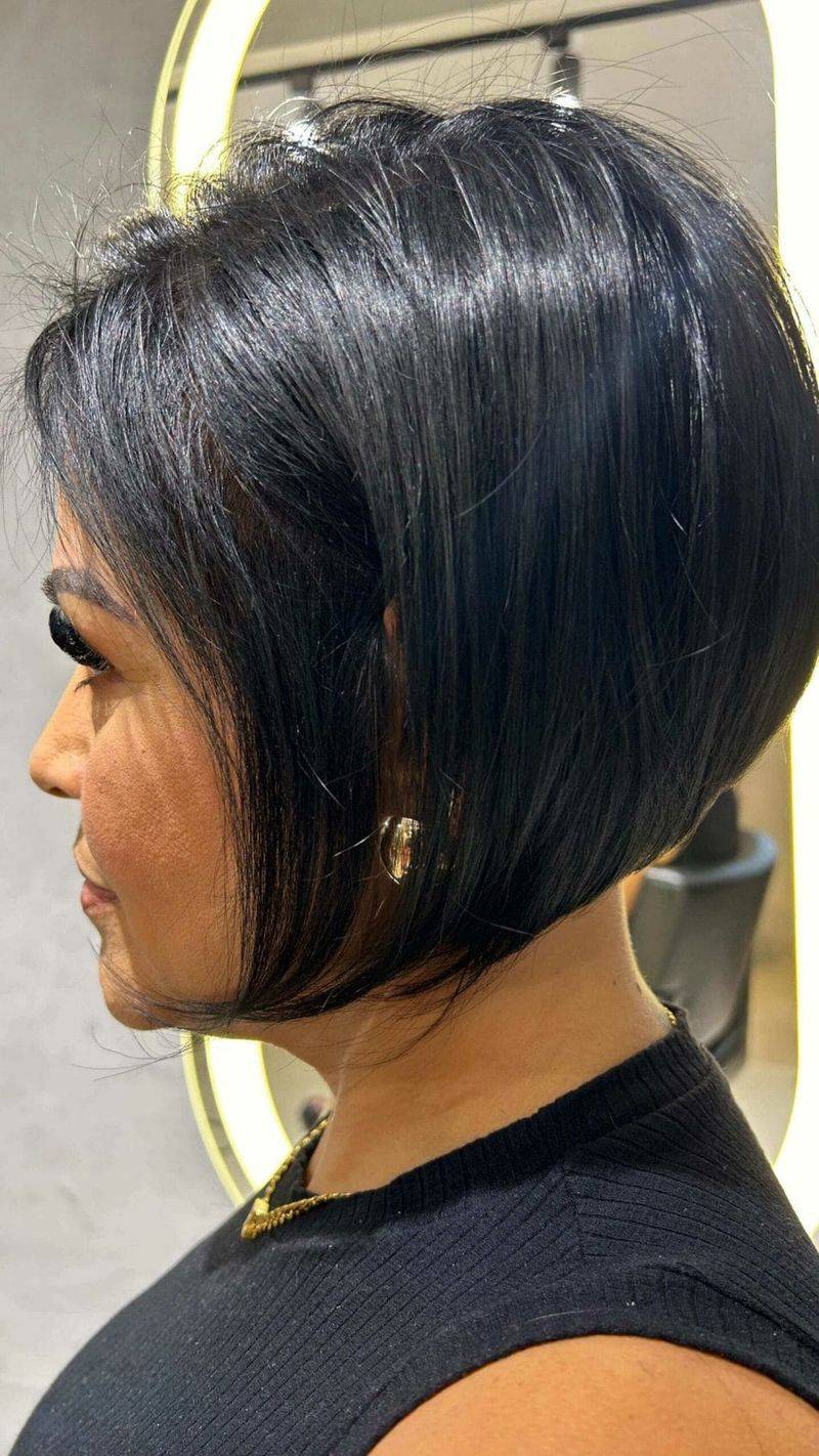 Sleek Angled Wedge