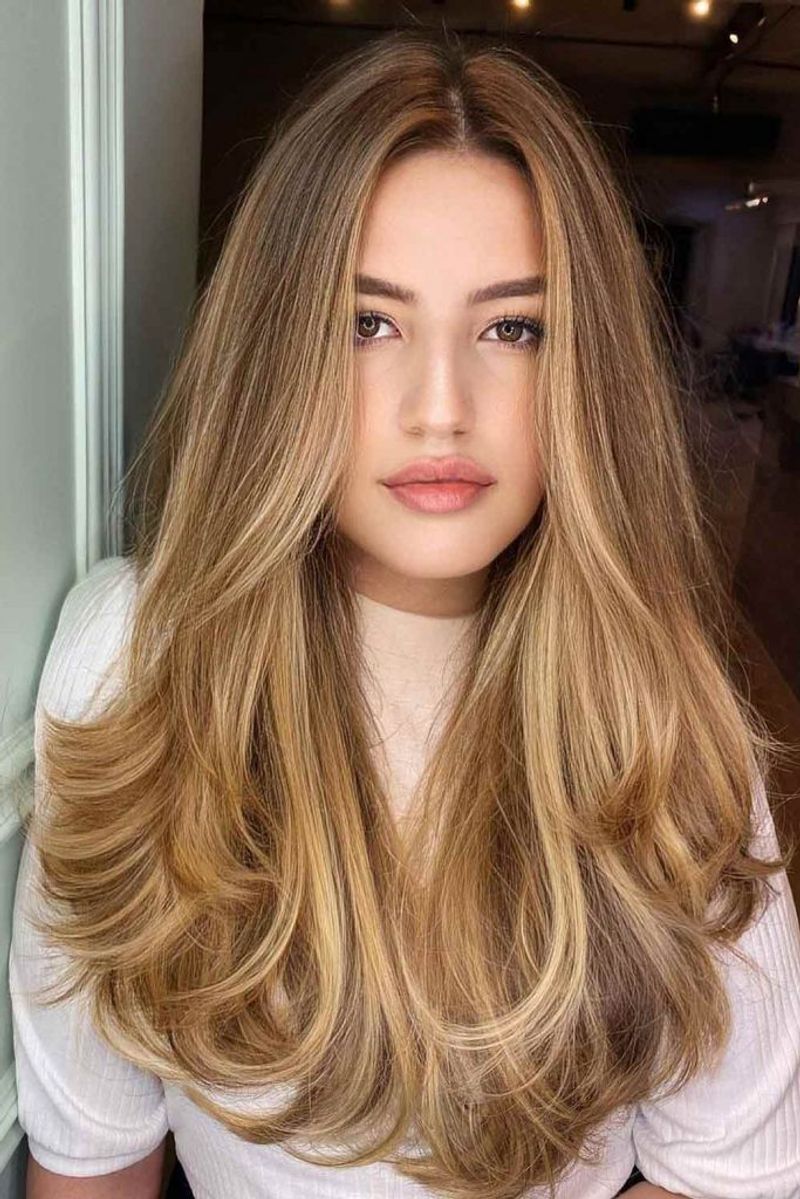 U-Shaped Cut with Face-Framing