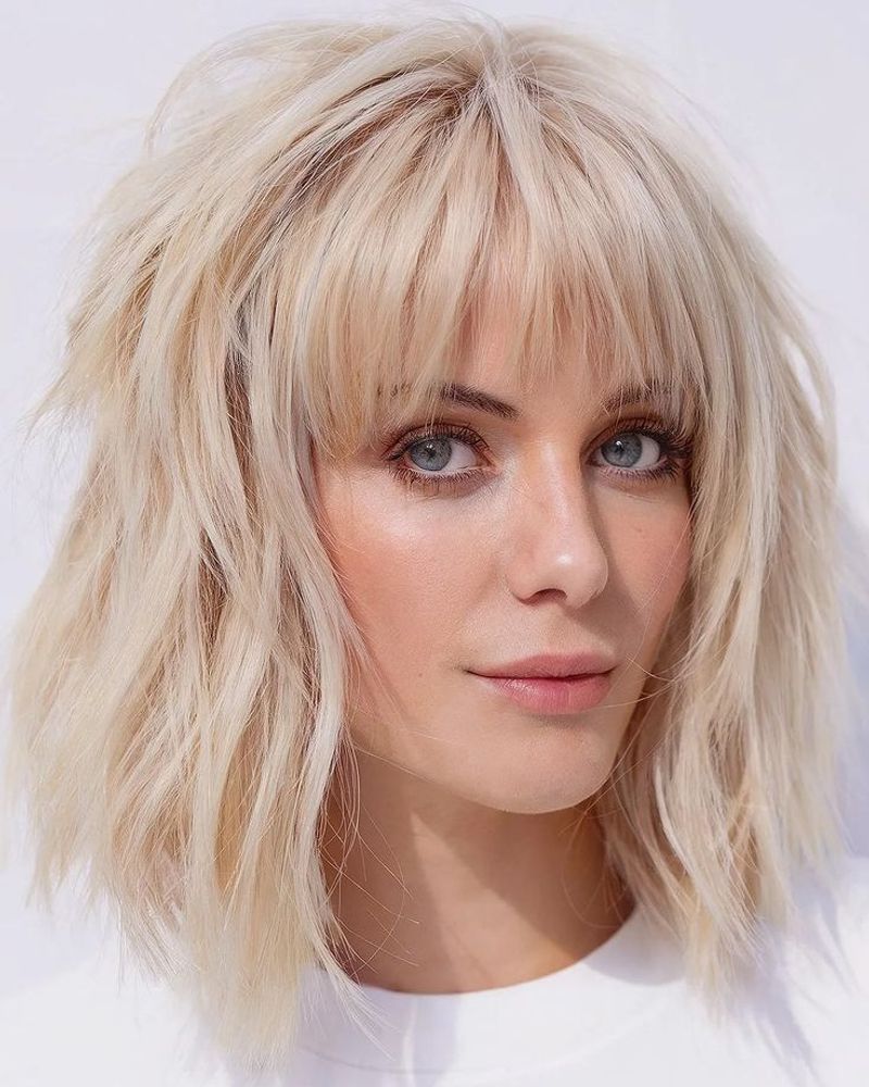 The Blunt Midi with Curved Bangs