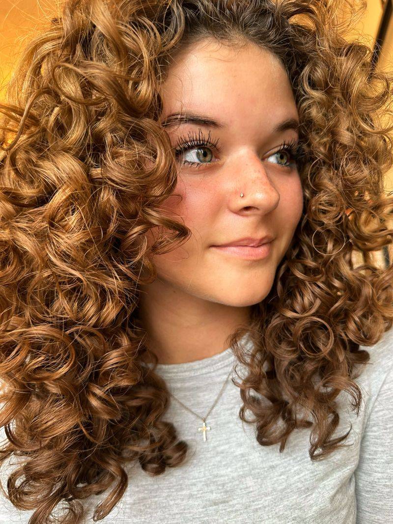 Internal Layers for Curly Hair