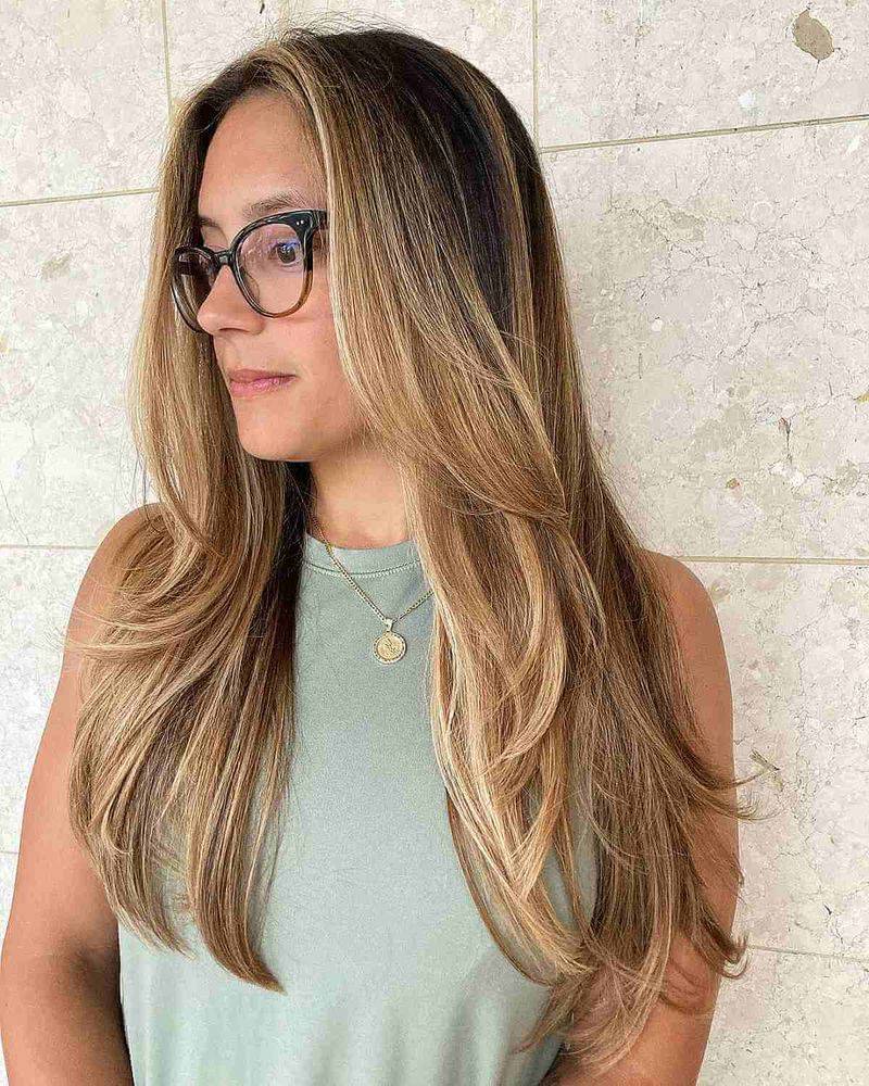 The Severe Center Part With Long, Flat Hair
