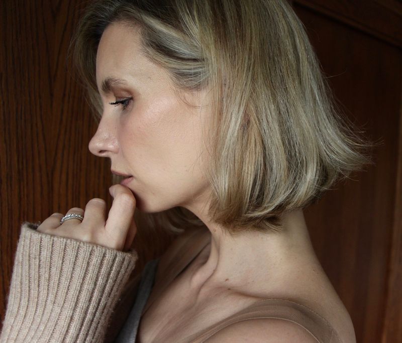 The Grown-Out Bob Blob