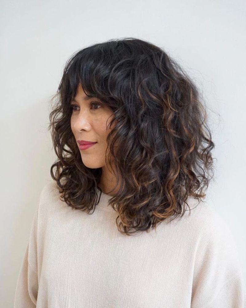 The Curly Lob