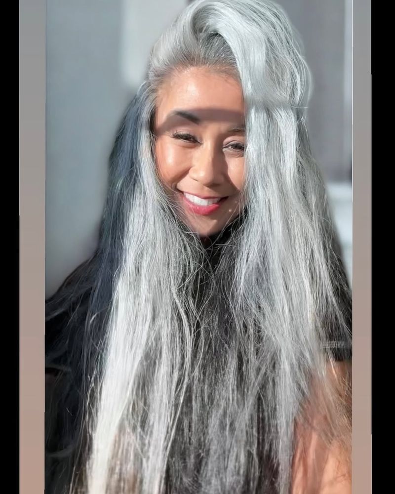 Pelo Largo Liso