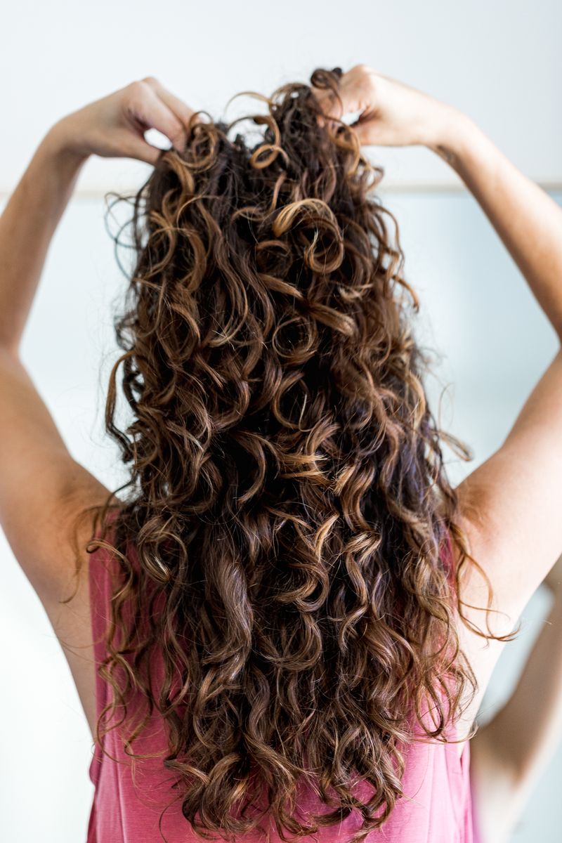 Tip 31: Impact of Hair Type on Color Choice