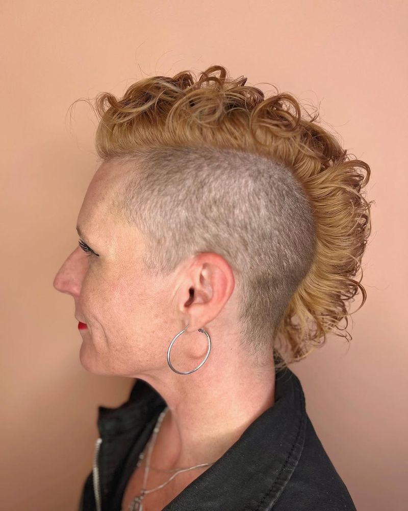 Mohawk superposé
