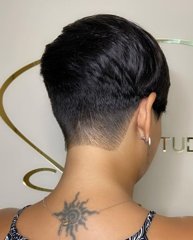 Pixie Bob With Tapered Nape