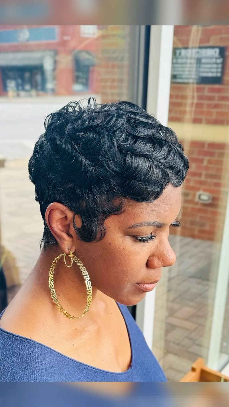 Wavy Pixie