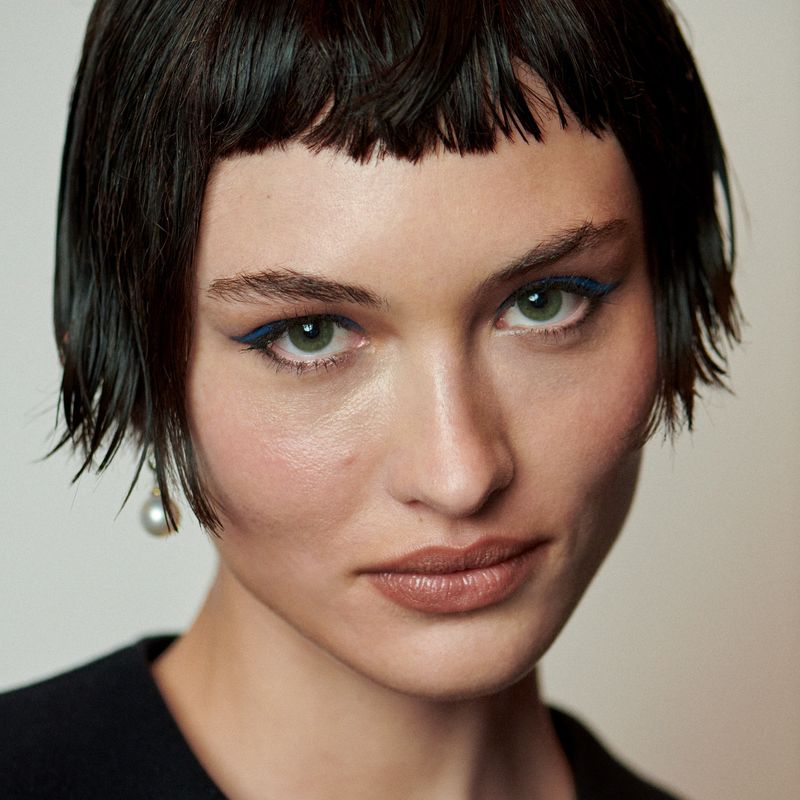 Blunt Micro Bangs
