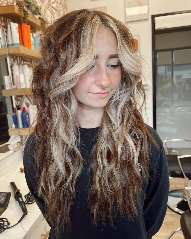 The Wolf Cut: Shaggy Perfection