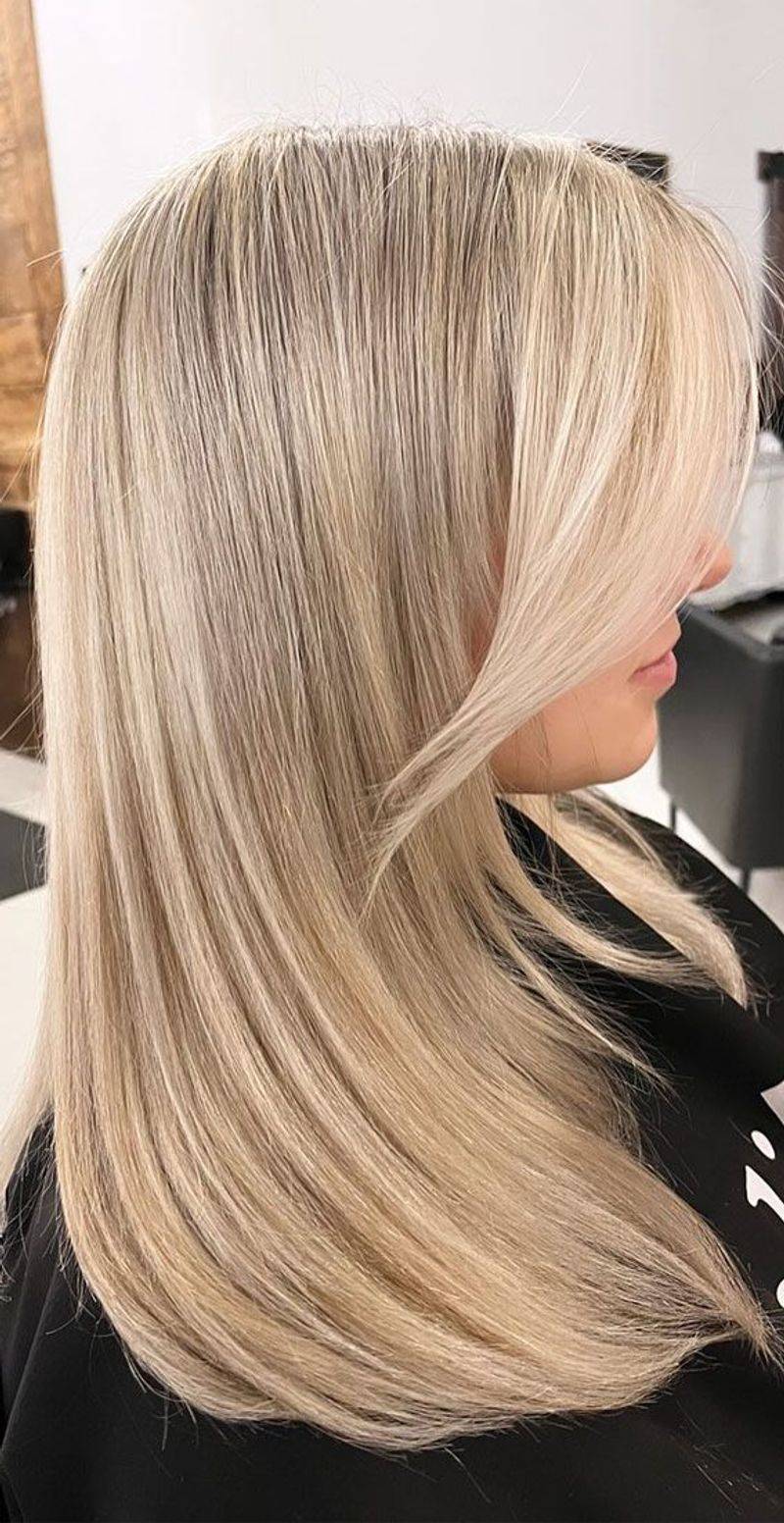 Champagne Blonde Accents