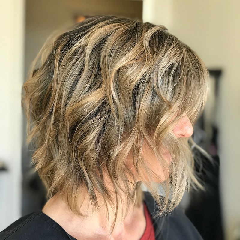 Choppy Ends with Internal Layers