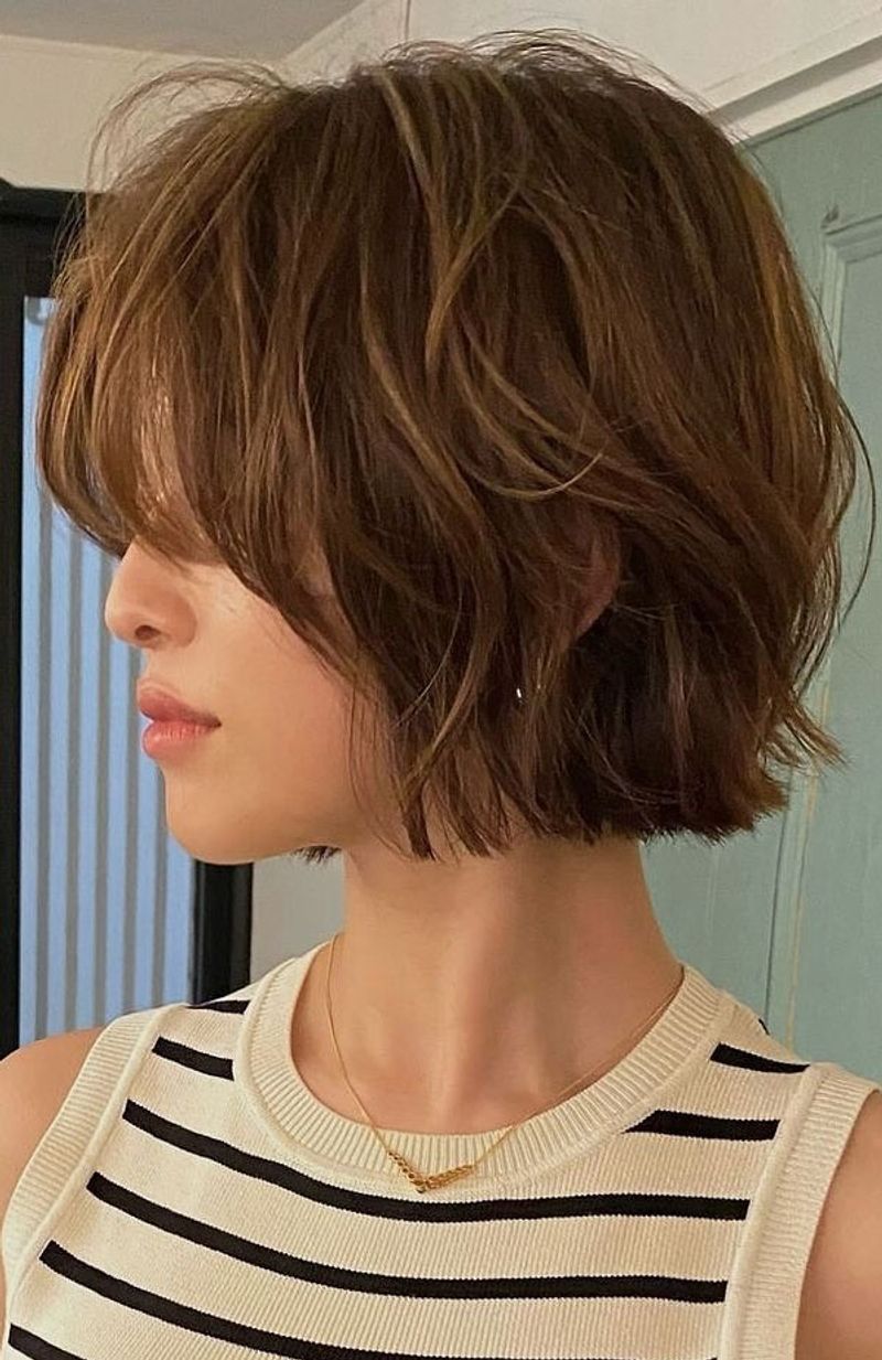 Soft Layered Crop With Side-Sweep
