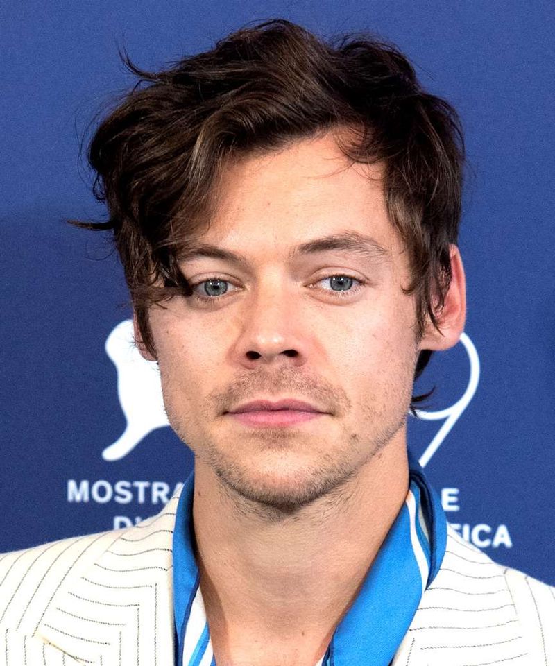 Harry Styles' Tousled Curly Mop