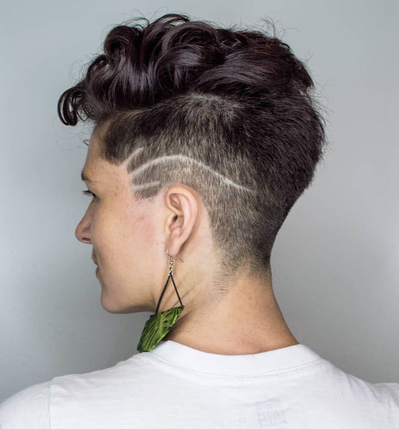 Tapered Nape With Longer Top