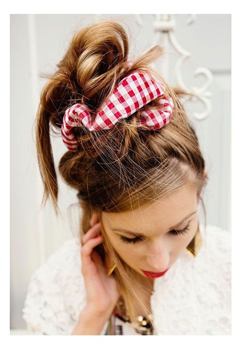 Pineapple Updo With Scrunchie