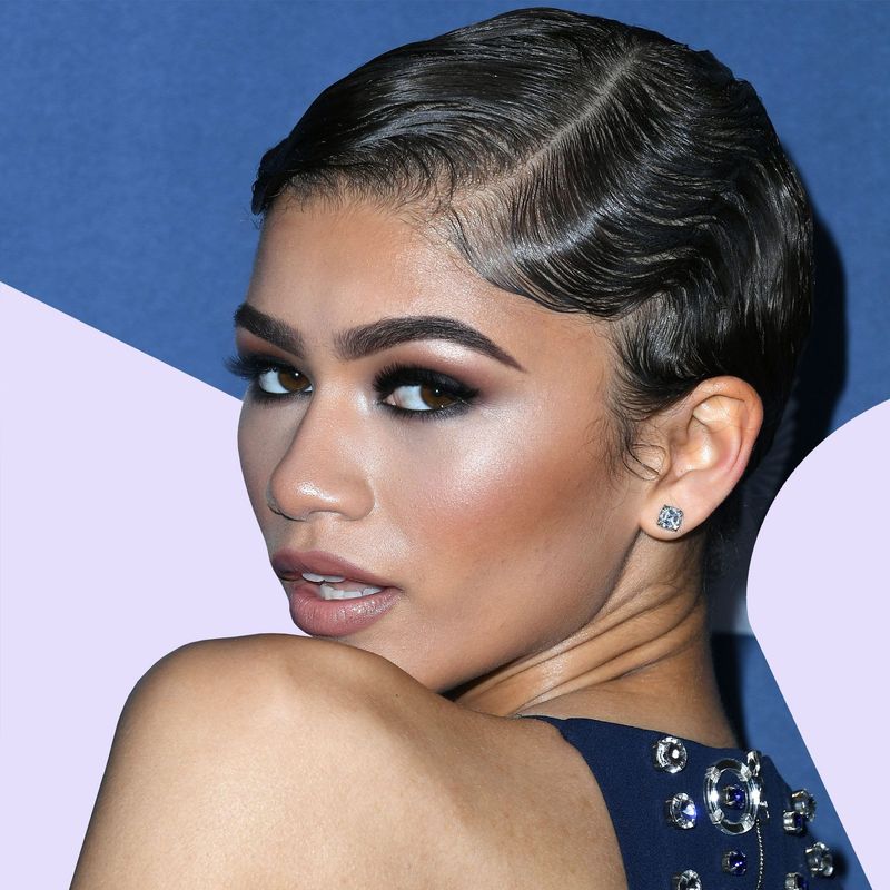 Wet-Look Finger Waves
