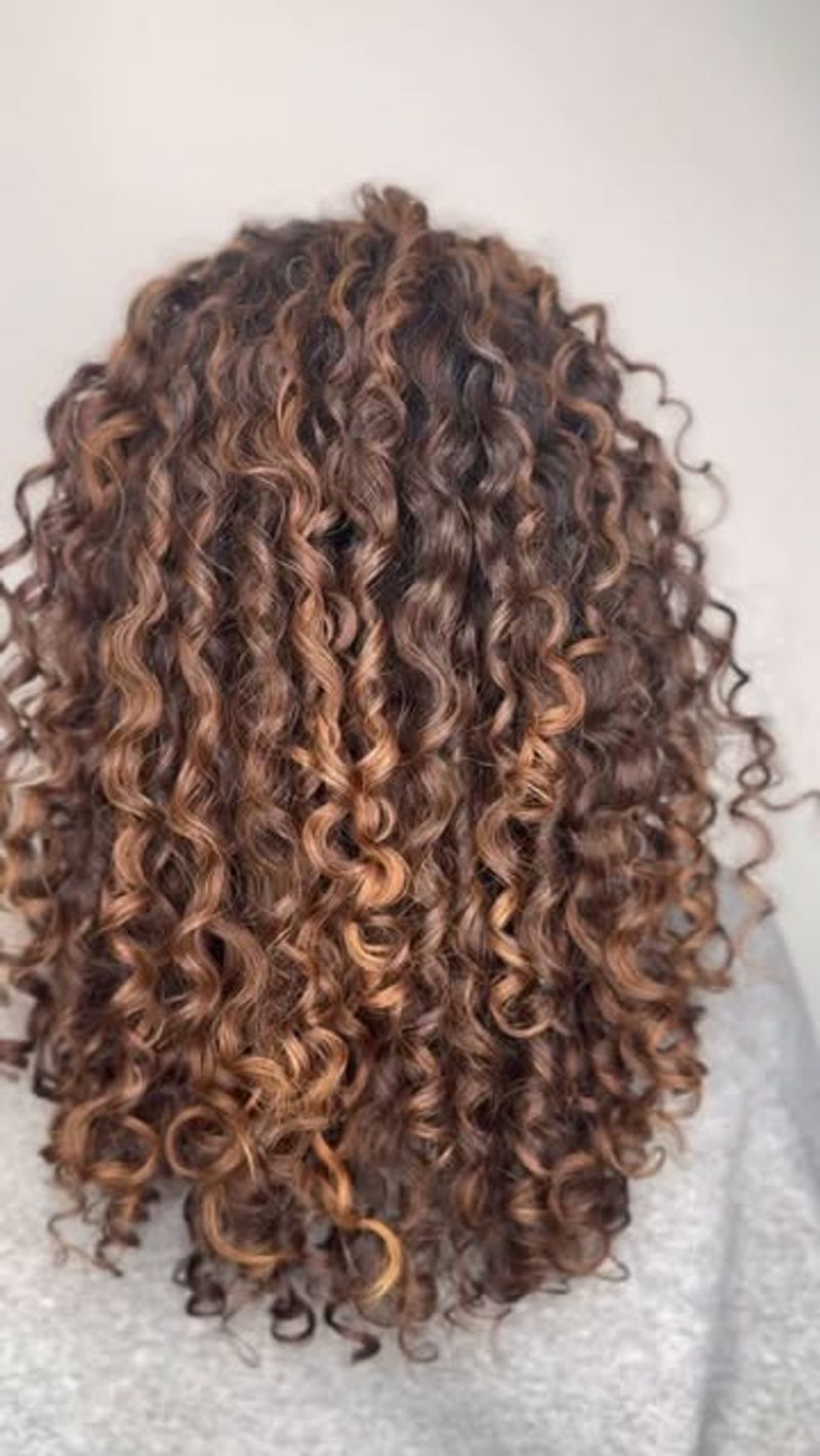 Caramel-Kissed Natural Texture