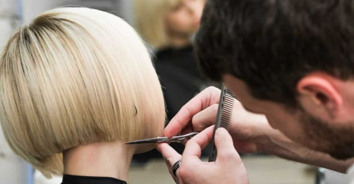 How to Tell If Someone Actually Likes Your New Haircut (Or Is Just Being Polite)