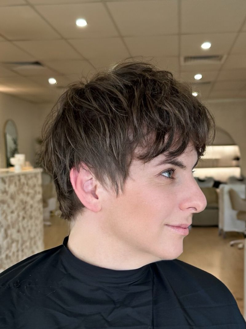 Soft Undercut Crop