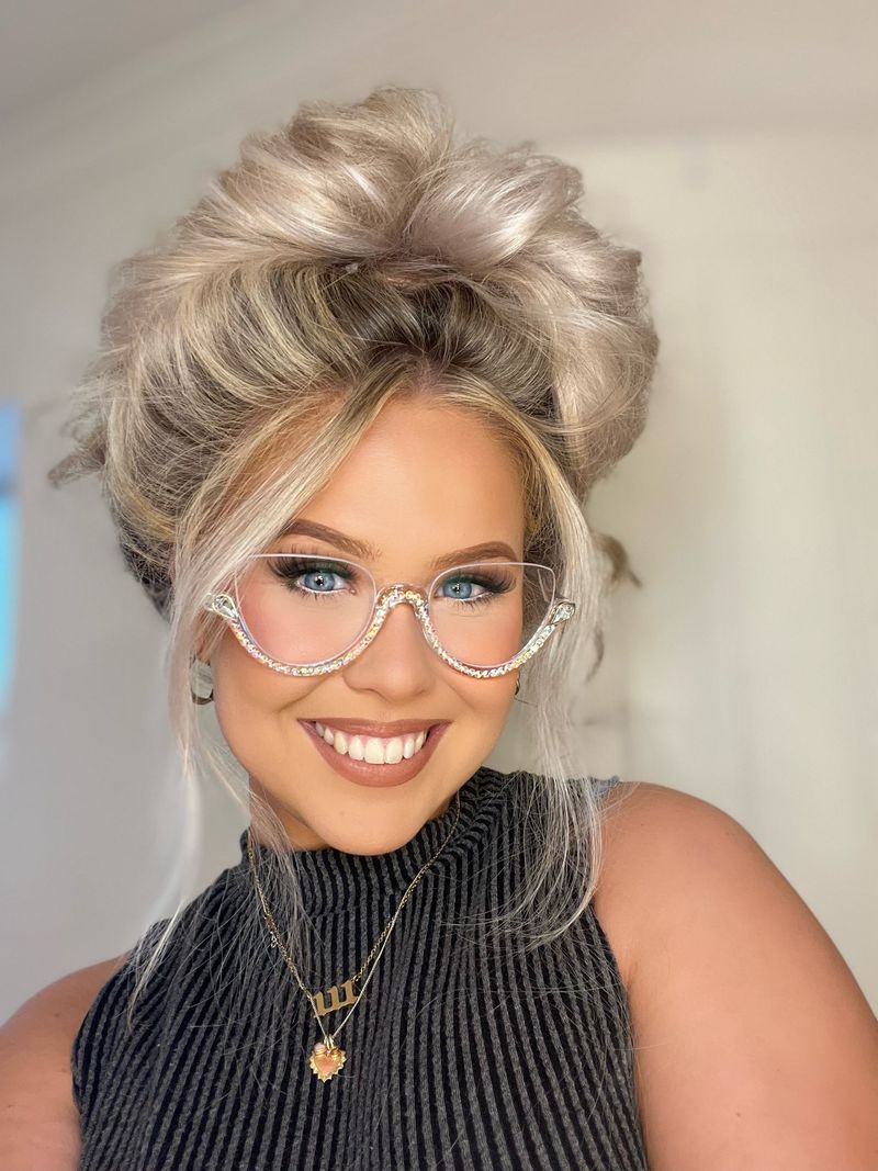 Half-Up Bouffant