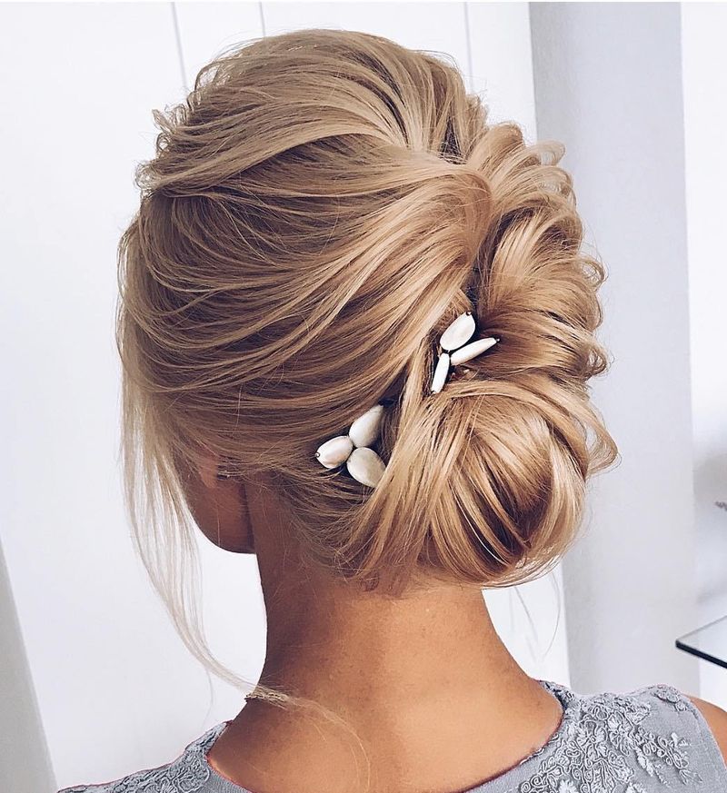 Effortless French Updo Base Cut