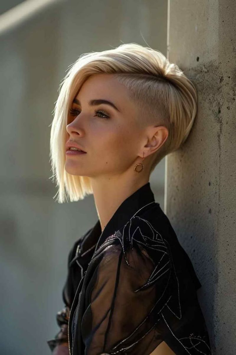 Asymmetrical Mixie with Undercut