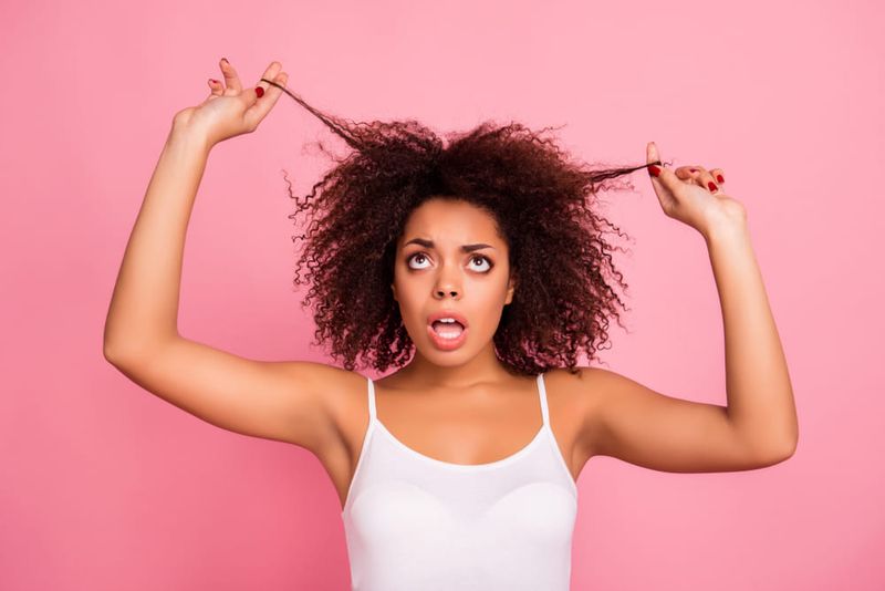 Use Proper Detangling Sprays