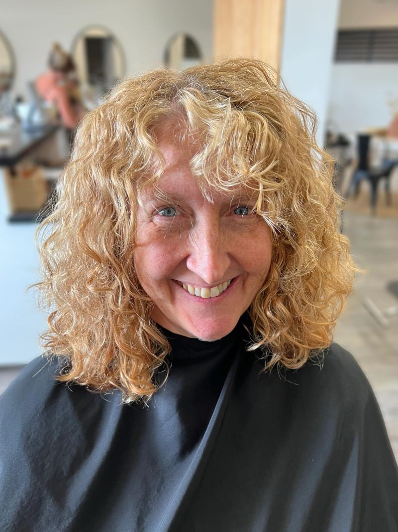 Microtrims Prevent Split End Progression