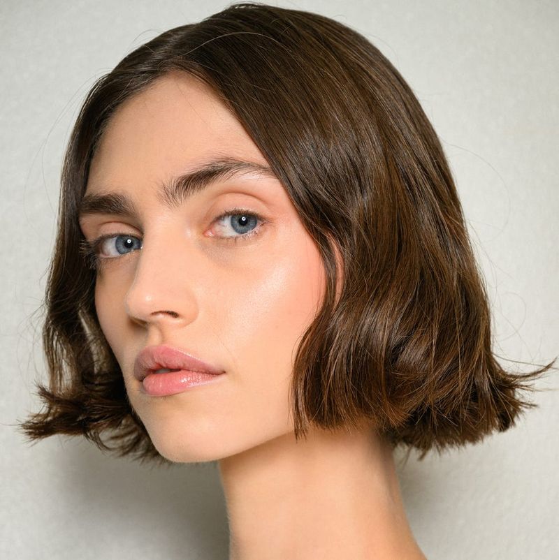 Capricorn: Structured Bob with Sharp Edges
