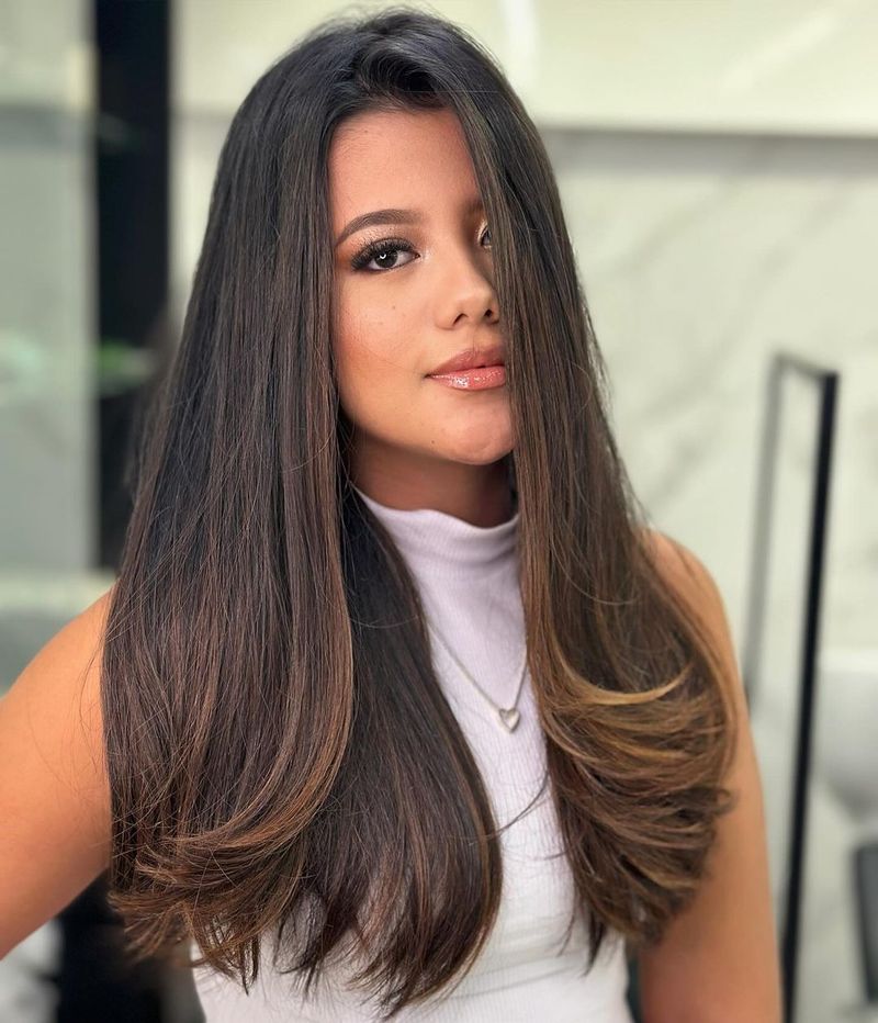 Pin-Straight Hair in High Humidity