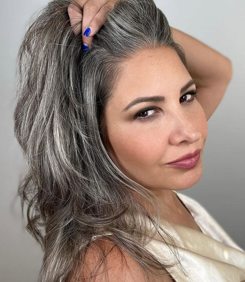 Gris naturel