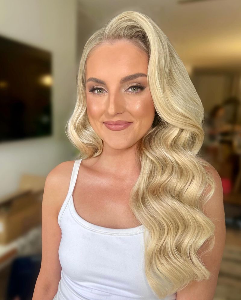 Sleek Side-Parted Waves