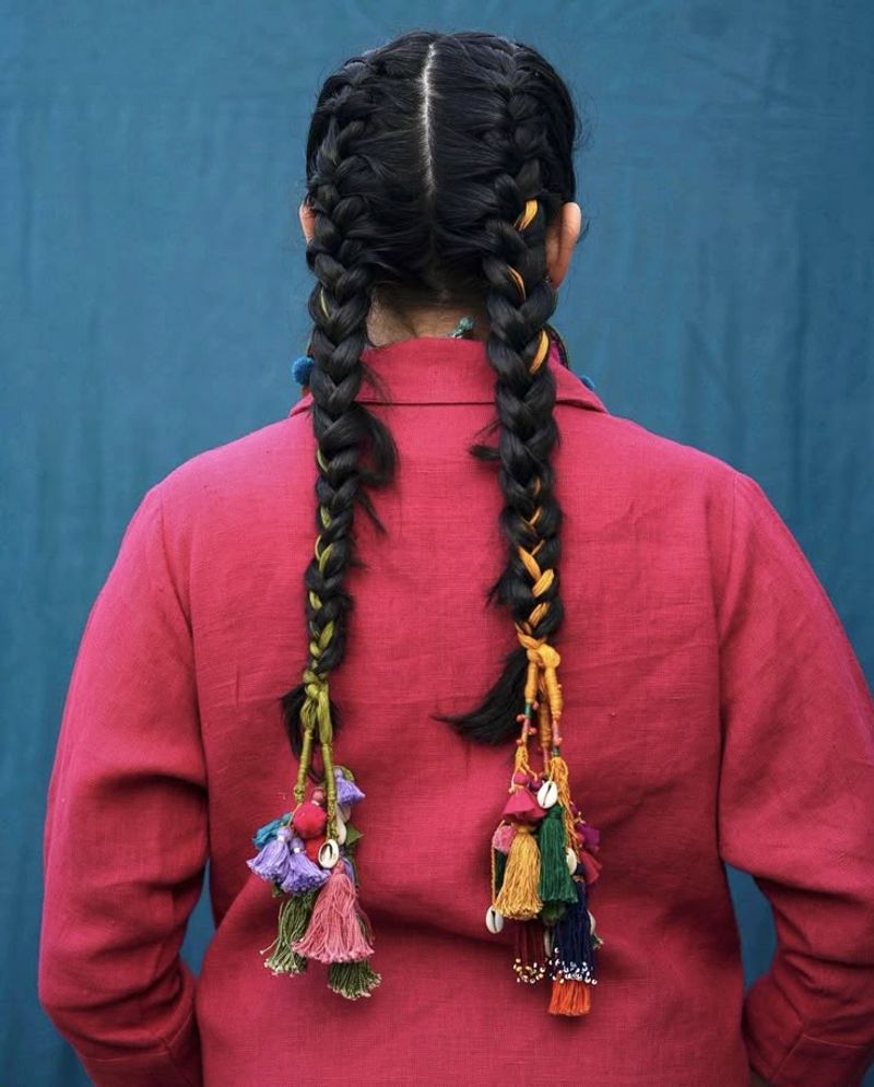 Peruvian Quechua Braids