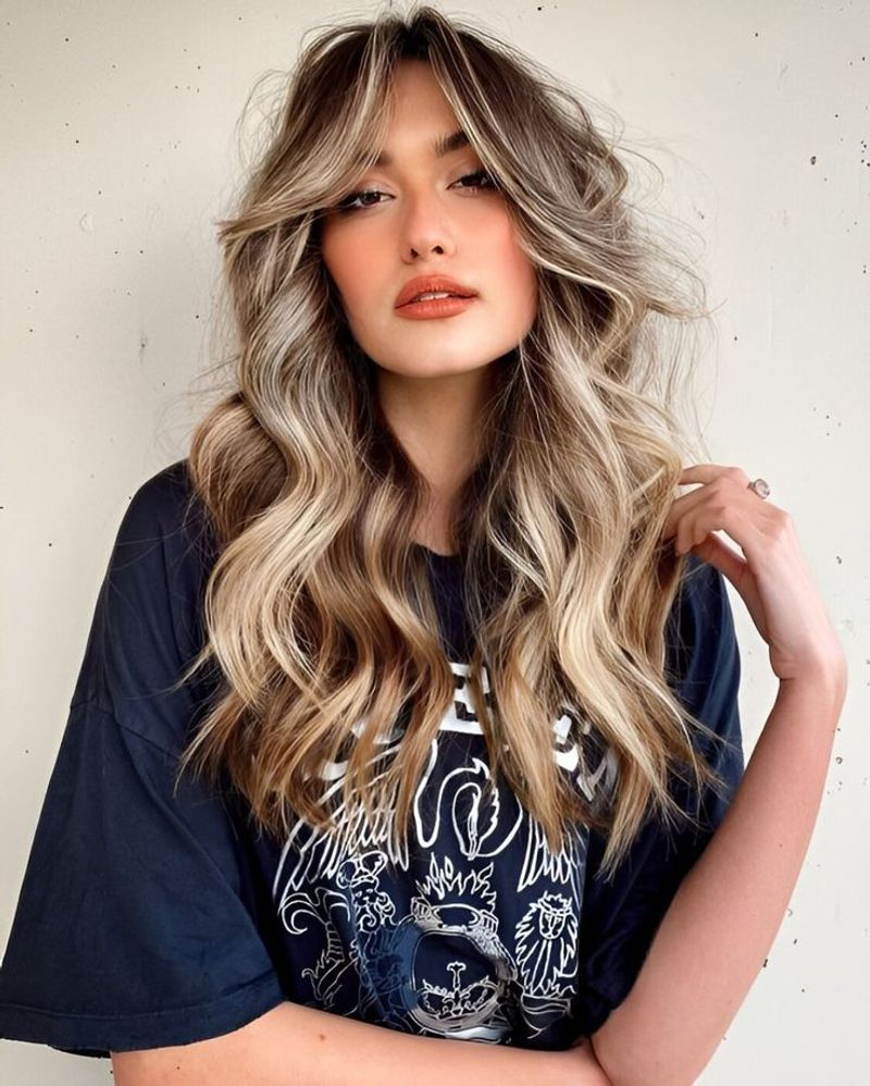 Libra: Balanced Curtain Bangs with Waves